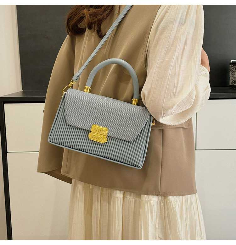 ビジネスバッグ レディース 上品縦型ストライプハンドバッグ