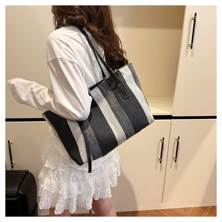 ビジネスバッグ レディース 上品ストライプ メッシュトート