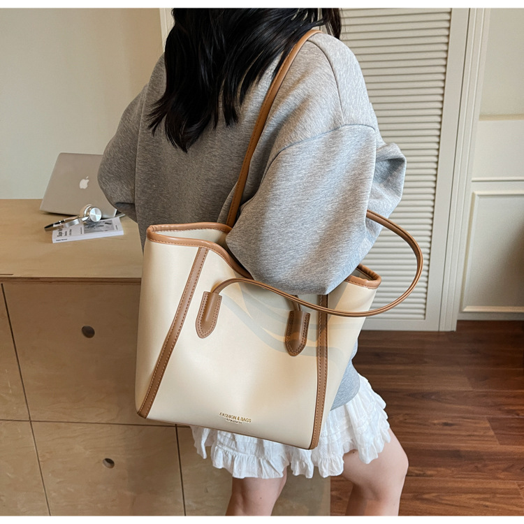 ビジネスバッグ レディース 上品シンプルバイカラートート