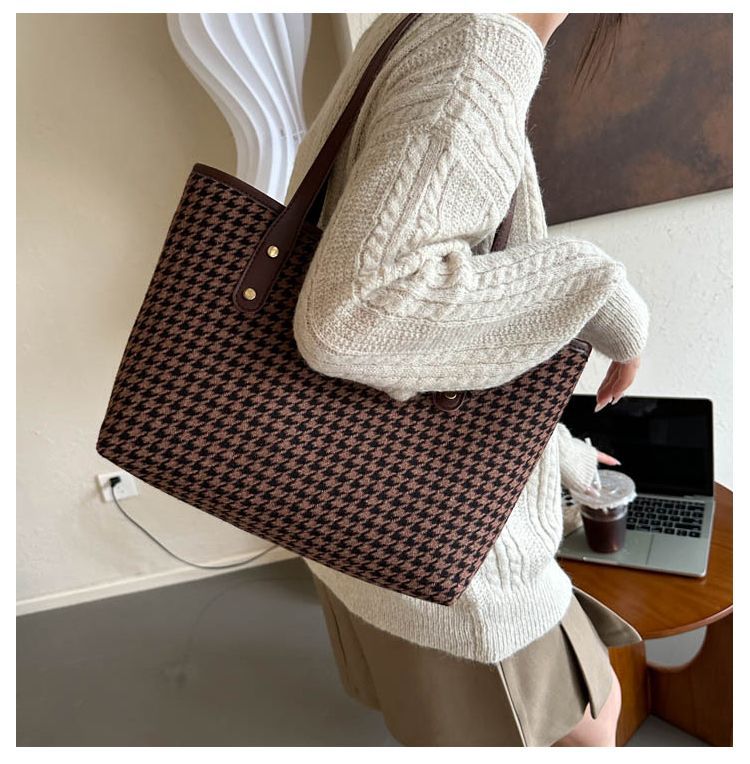 https://fulmo-img-server.com/cariismart/48bc9dce-2c18-4ae3-908a-e75a02e27e0b.jpg