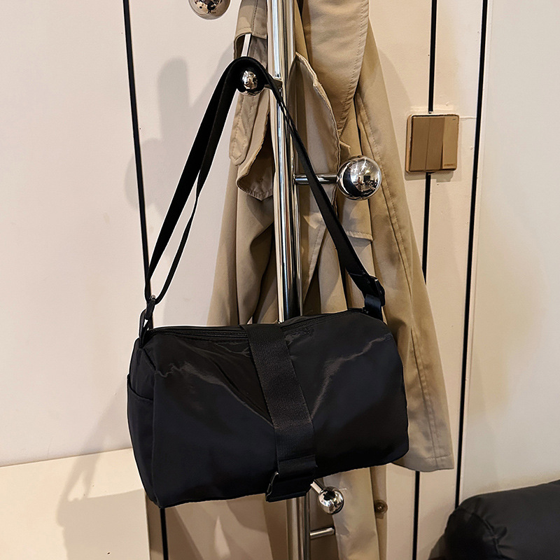 ビジネスバッグ レディース シンプル留め具ショルダーバッグ