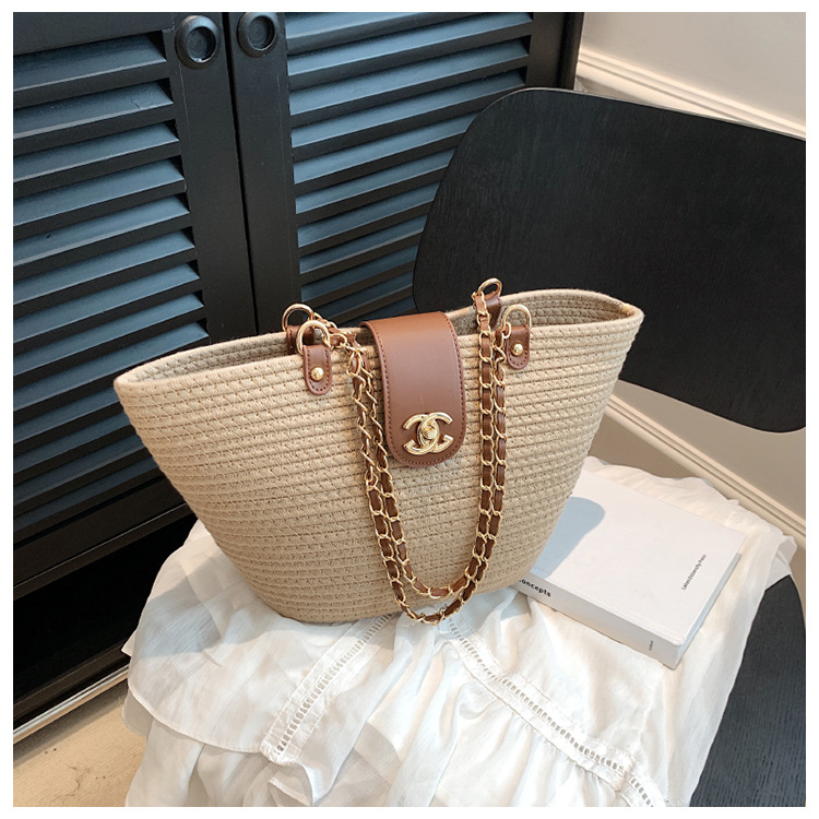 https://fulmo-img-server.com/cariismart/c9ae230d-9f6f-480a-a9d2-8c19d9a68862.jpg