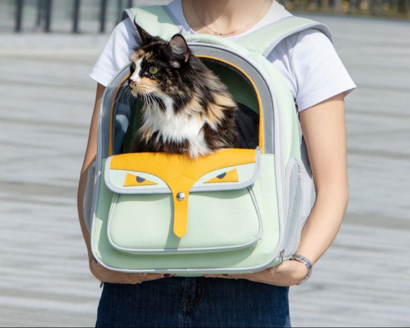 猫キャリーバッグ 拡張式通気窓付き猫用移動リュック