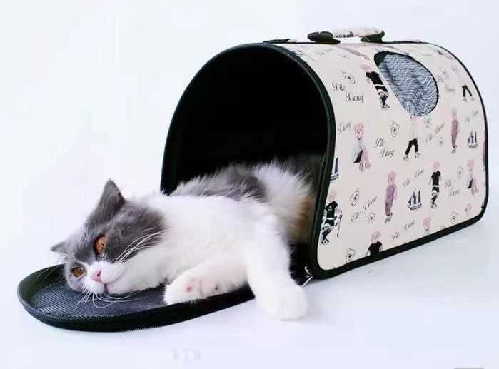 猫キャリーバッグ 猫柄かわいいペットお出かけ用手提げ