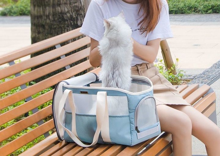 猫キャリーバッグ 通気性抜群の軽量ソフト猫キャリーバッグ