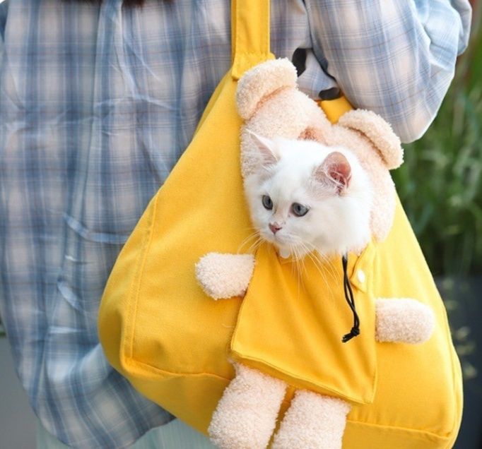 猫キャリーバッグ もふもふぬいぐるみ付き猫用お出かけトートバッグ