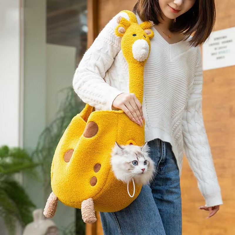 猫キャリーバッグ キリン型ふわふわ猫キャリーバッグ肩掛けトート