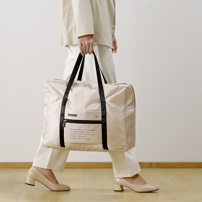 https://fulmo-img-server.com/carry-on-bag/00a36f3f-07b3-4964-a29a-589a9712da94.jpg