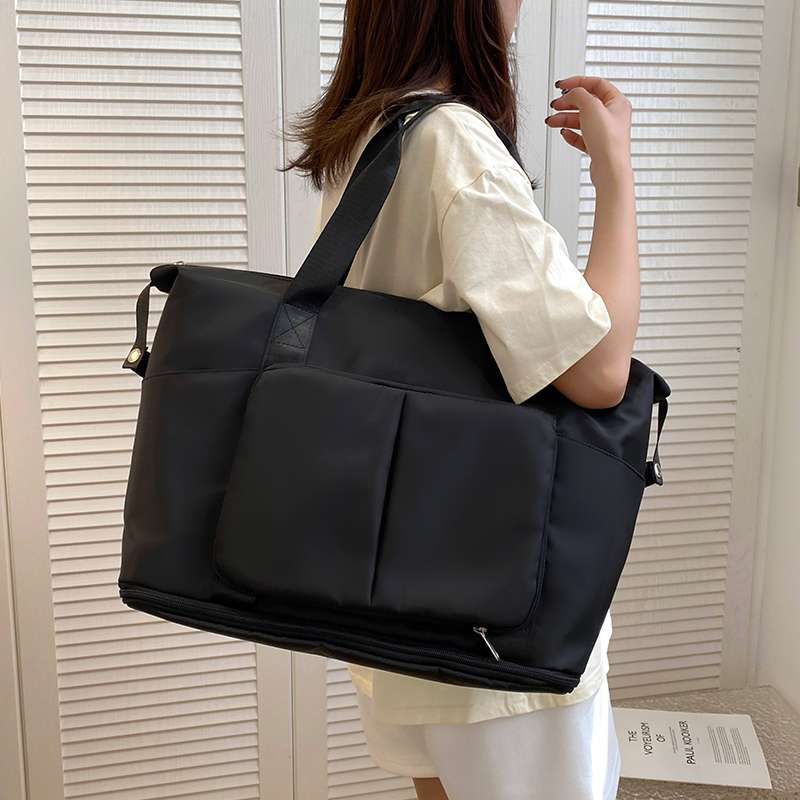 https://fulmo-img-server.com/carry-on-bag/07a4d018396144218cc16dacfe592022.jepg