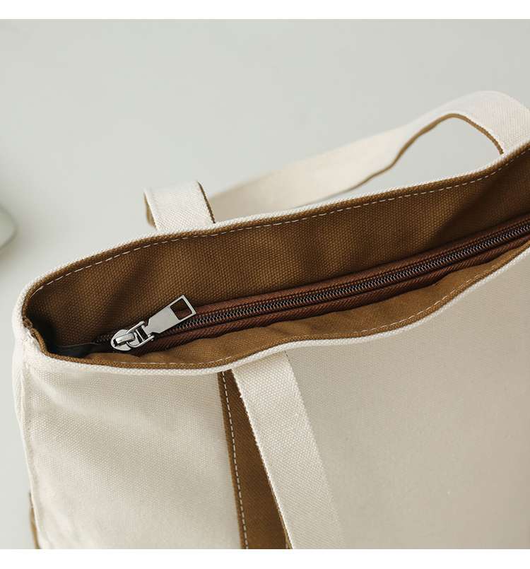 https://fulmo-img-server.com/carry-on-bag/0f6071d72b19429c8e75380ccf7532e8.jepg