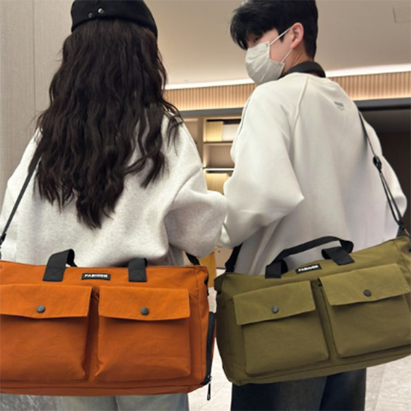 https://fulmo-img-server.com/carry-on-bag/11f6264d-d828-45d2-a8be-04383282226c.jpg