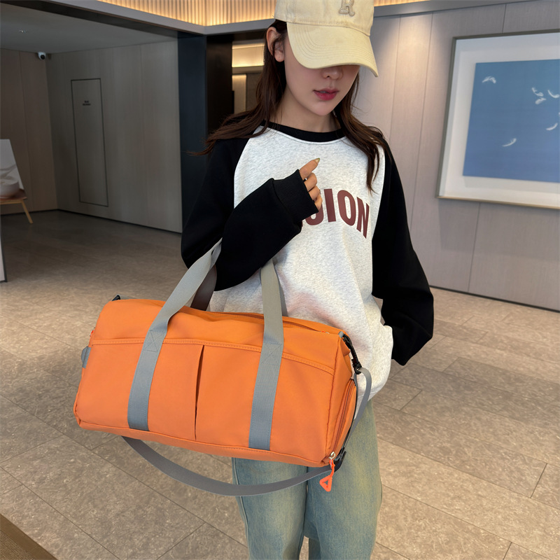 https://fulmo-img-server.com/carry-on-bag/159c02a0-e394-48c7-8f6b-64726d88c9bc.jpg