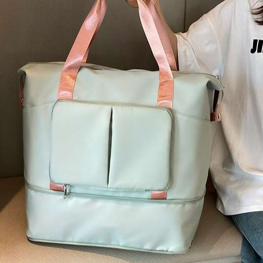 https://fulmo-img-server.com/carry-on-bag/1735010427685_xp6l8pl6_978gjlf7