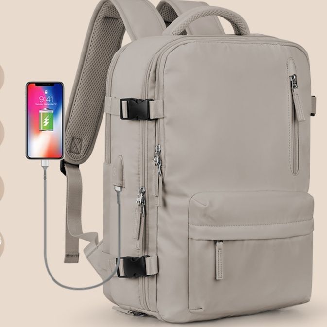キャリーオンバッグ 多機能収納マルチポケットリュック