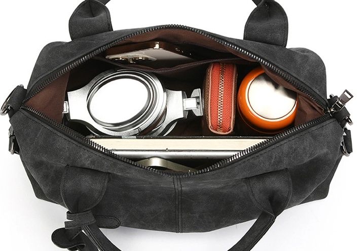 https://fulmo-img-server.com/carry-on-bag/1780533617044_a40qv17f_exidgjvb.jpeg