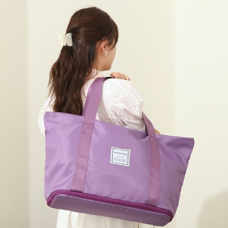 https://fulmo-img-server.com/carry-on-bag/1785730911428_i8if061i_vyeronze.jpeg