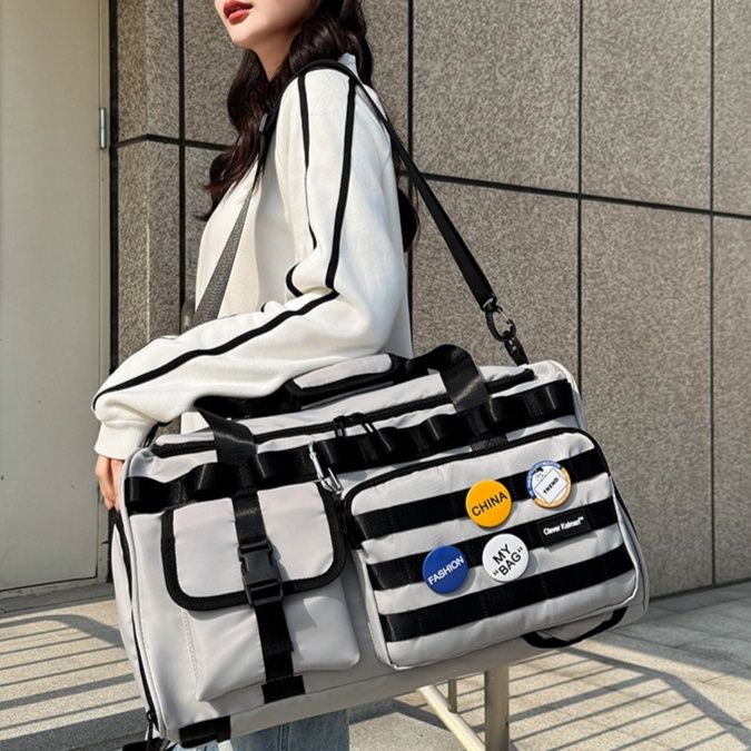 https://fulmo-img-server.com/carry-on-bag/1788578597077_we403vxf_qdmj7pc6.jpeg
