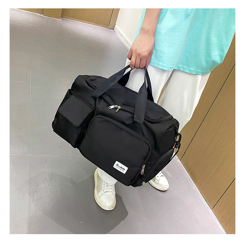 https://fulmo-img-server.com/carry-on-bag/262354e2-0666-41e2-a6dd-03680d641abf.jpg