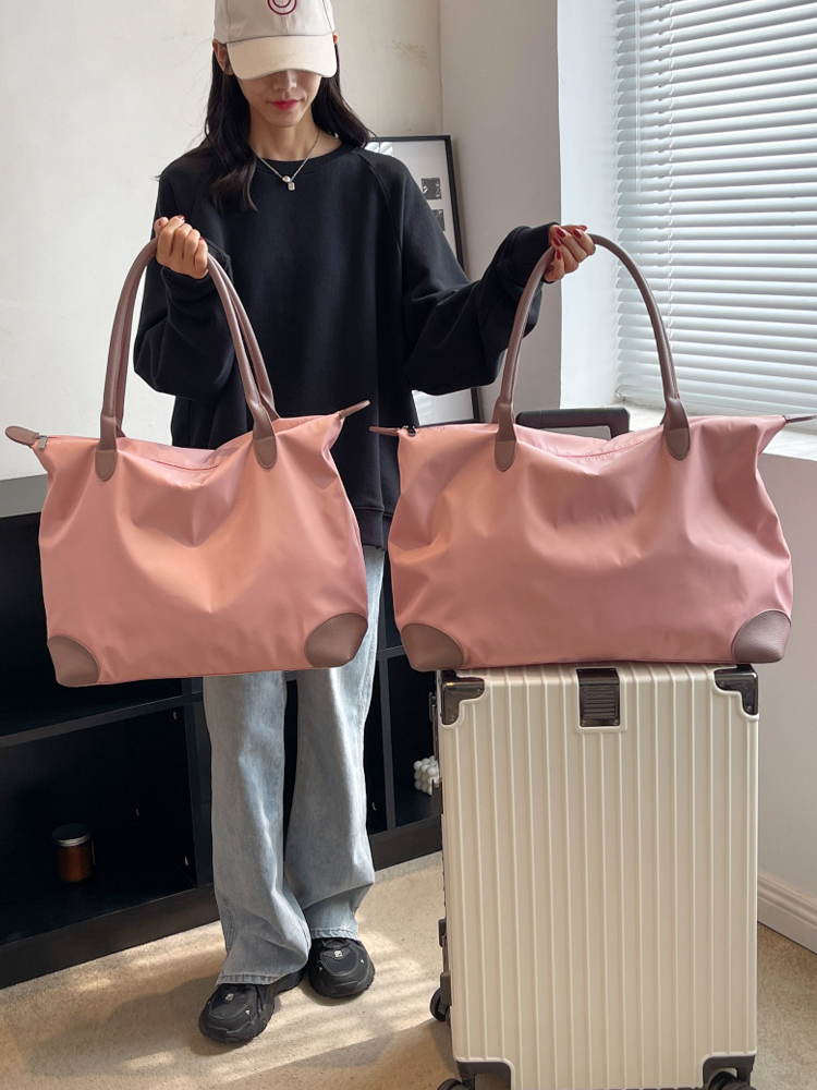 キャリーオンバッグ 優雅な旅のお供 軽量ボストンバッグ