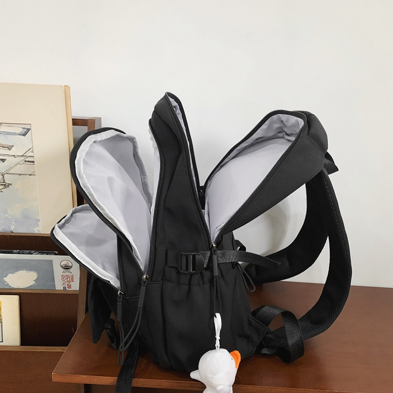 https://fulmo-img-server.com/carry-on-bag/2d33f09b-3332-4068-9cf5-414c197c9801.jpg