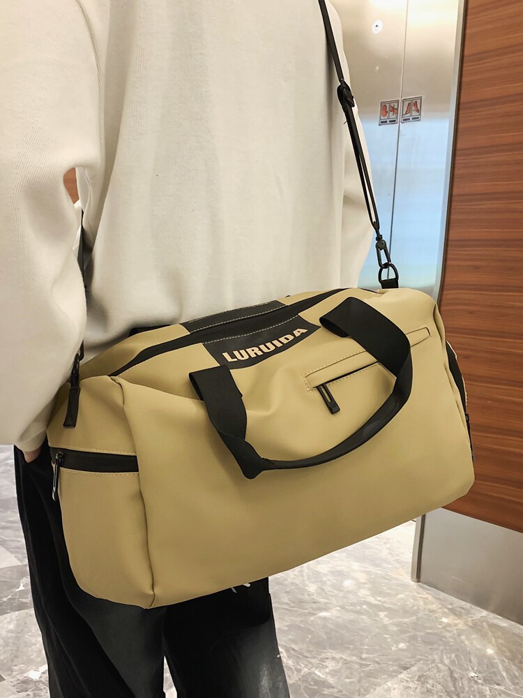 https://fulmo-img-server.com/carry-on-bag/400b06b8-5afb-444f-9d03-bad68e162c06.jpg
