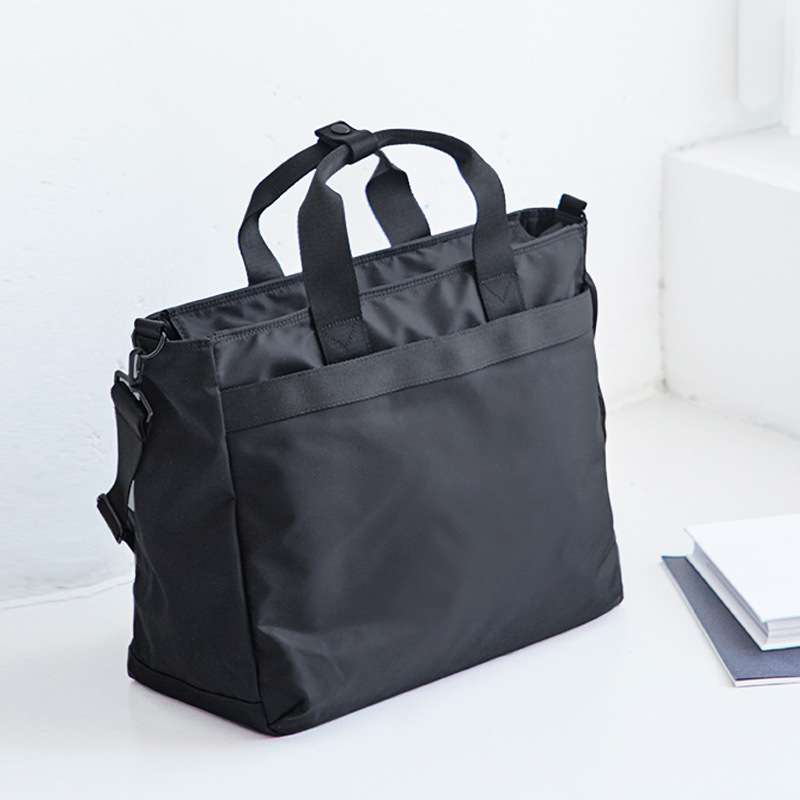 https://fulmo-img-server.com/carry-on-bag/548151b63afc4d24b6a87b10573ae2a8.jepg