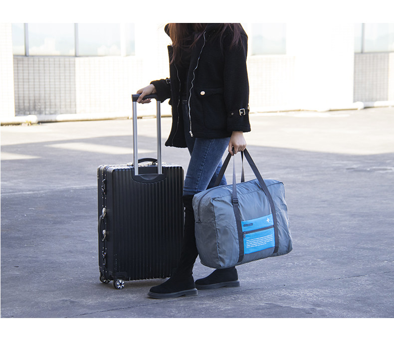 https://fulmo-img-server.com/carry-on-bag/5e3c7b5e-48da-4dd4-ad7c-e44e8d834faf.jpg