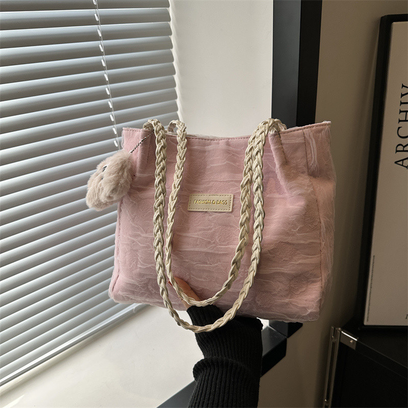 https://fulmo-img-server.com/carry-on-bag/5fc46276-f1d6-44b9-8c2b-626b484cba7f.jpg