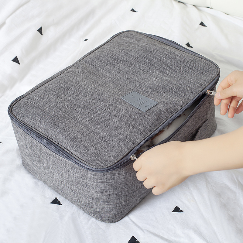 https://fulmo-img-server.com/carry-on-bag/6ae2c281-02f0-4e5c-87ff-cfb815629439.jpg