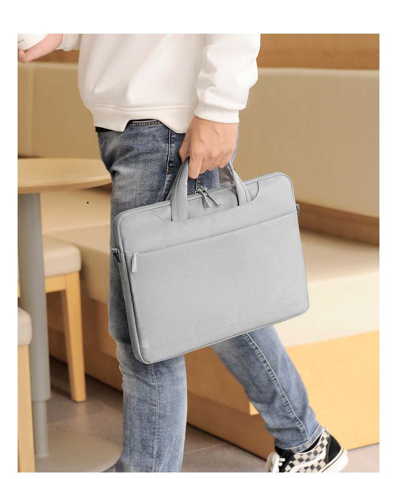 https://fulmo-img-server.com/carry-on-bag/73e35f9e88c949ffa3850dc23a34c38f.jepg