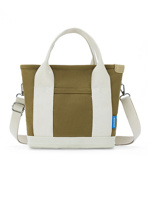 https://fulmo-img-server.com/carry-on-bag/7e3b2066-7b73-4e44-8156-59e6b5281f90.jpg