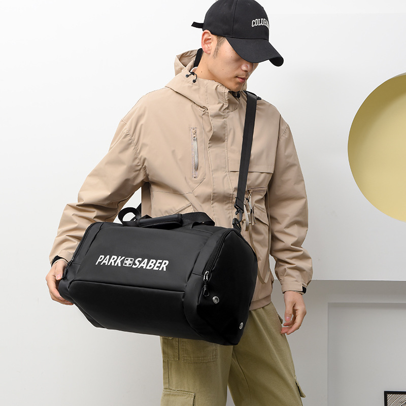 https://fulmo-img-server.com/carry-on-bag/7f2b1ff0-c202-4e1a-adb9-1bce1ae7ae8b.jpg