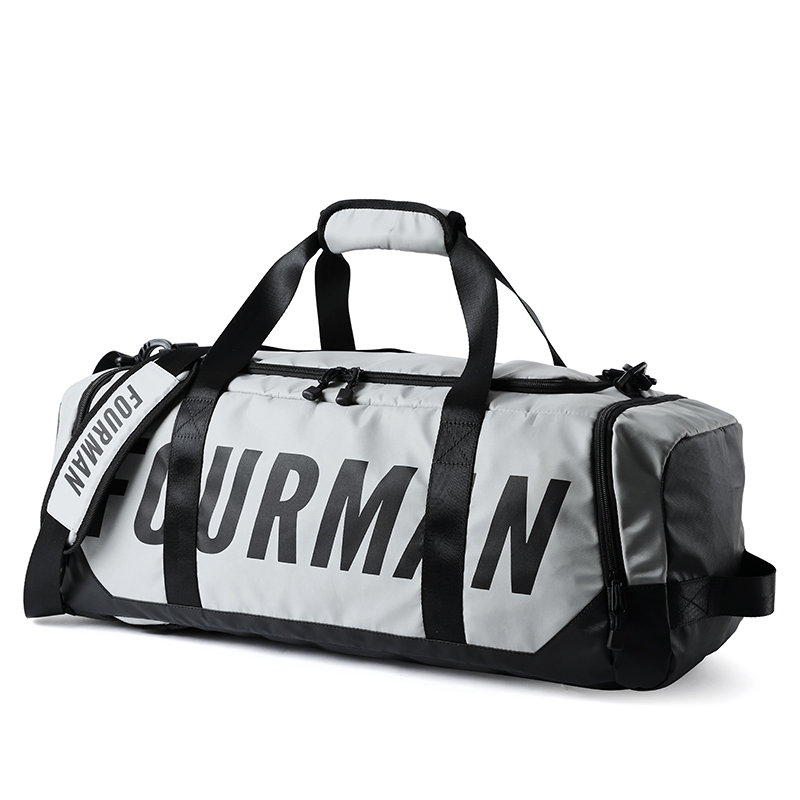 https://fulmo-img-server.com/carry-on-bag/82f3a1d6-44bf-4e7d-8b1e-64c414cc2759.jpg