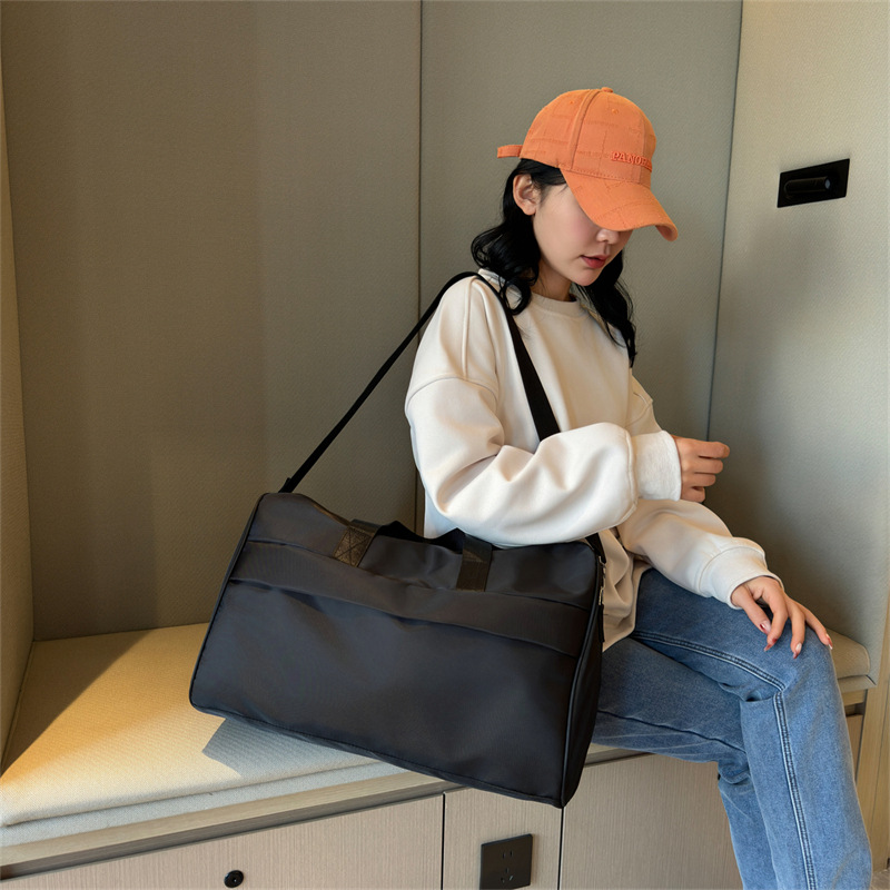 https://fulmo-img-server.com/carry-on-bag/8da143c3-177d-4e80-95c7-2d692469162d.jpg