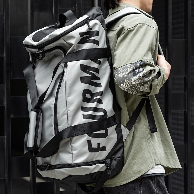 https://fulmo-img-server.com/carry-on-bag/9611b44a-65cc-4821-908d-85a1f13c0c2f.jpg