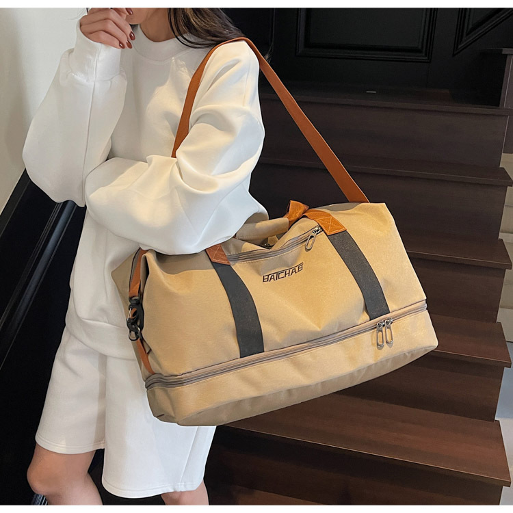 https://fulmo-img-server.com/carry-on-bag/a20fa72d-65c7-4a74-9b1e-4659d4bc7ab9.jpg