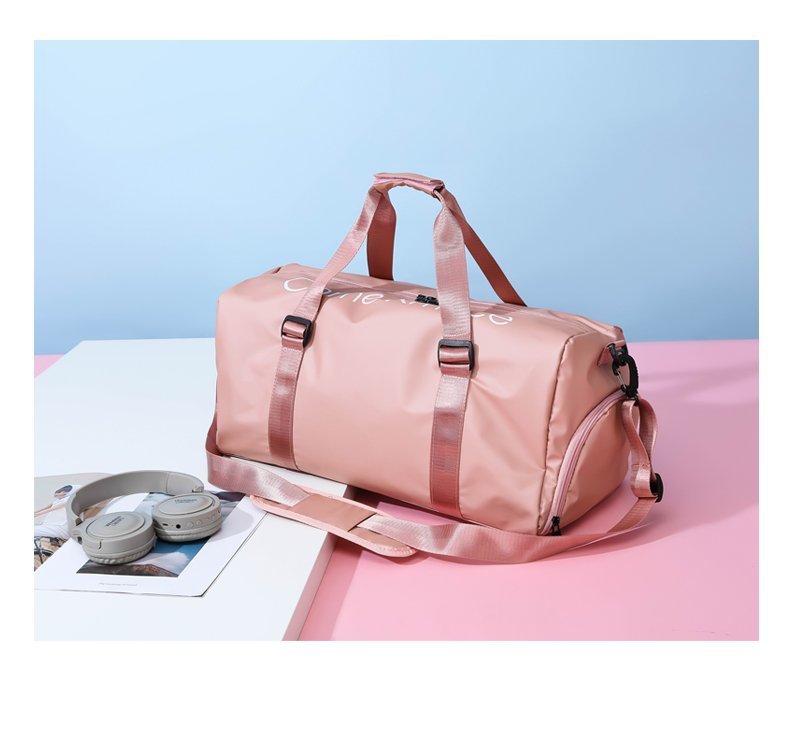 https://fulmo-img-server.com/carry-on-bag/ac64fd34-91f4-492b-81d4-2207939404be.jpg