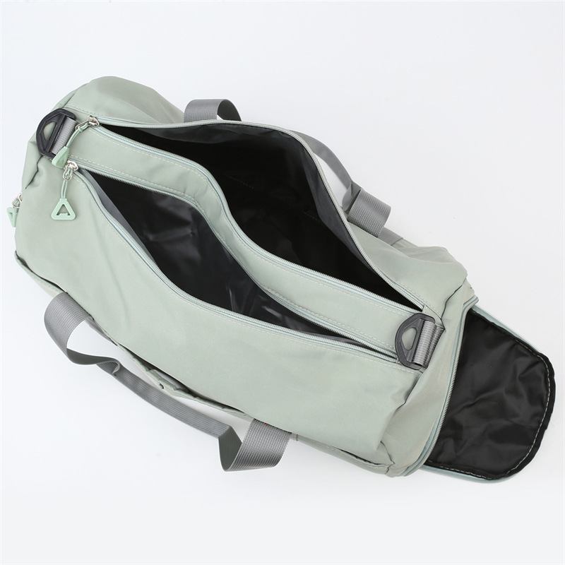 https://fulmo-img-server.com/carry-on-bag/b451ef1e-1e9d-4888-a782-148eed82f7ed.jpg