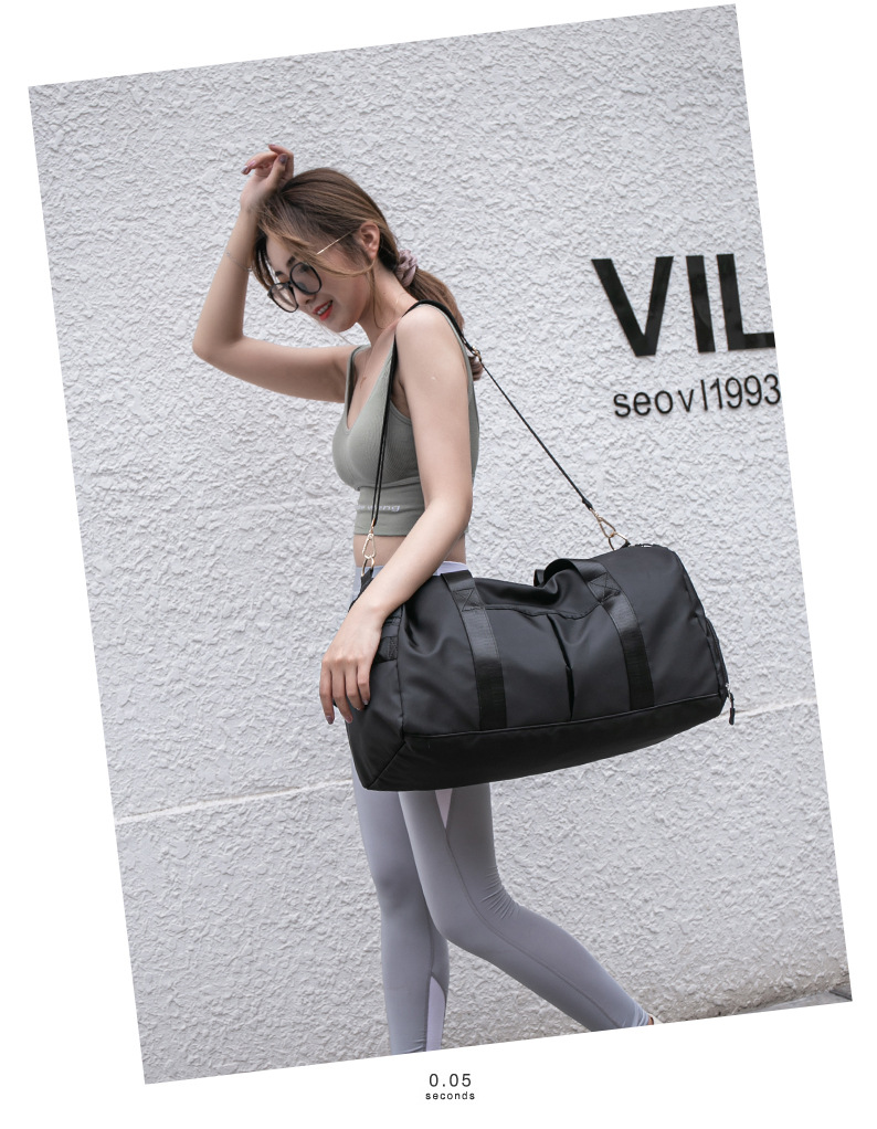 https://fulmo-img-server.com/carry-on-bag/bbf1da8a-8edb-4d5a-bce0-36dda1622b7a.jpg