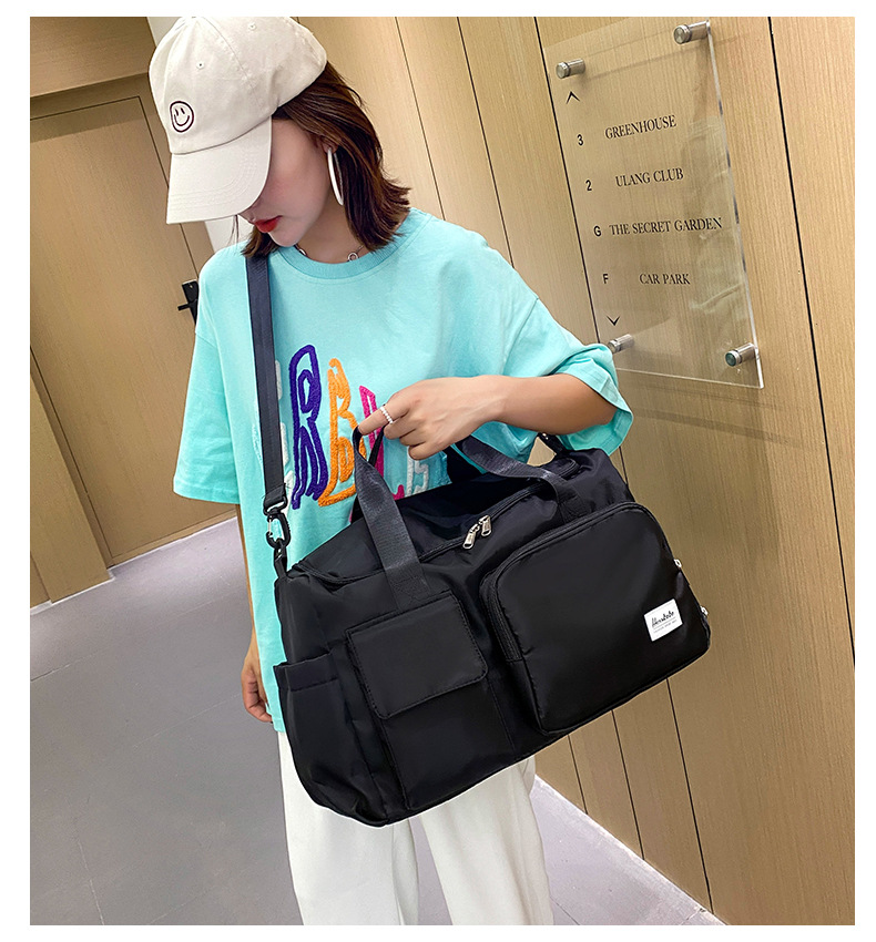 https://fulmo-img-server.com/carry-on-bag/cb72ed47-950d-4b68-9d1f-67aedb12e2f9.jpg