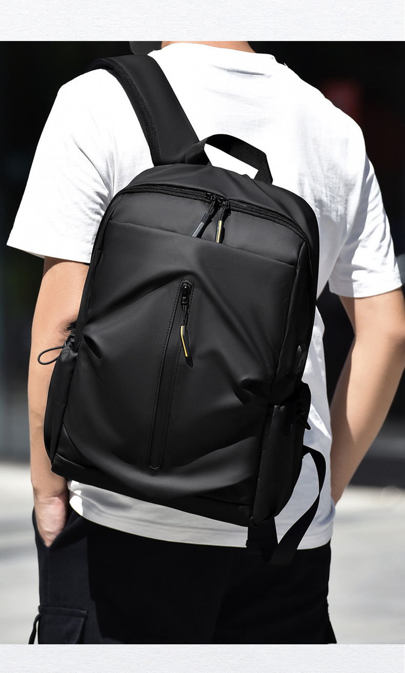 キャリーオンバッグ 大容量多機能リュック 撥水加工 旅行出張対応