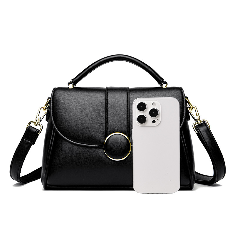 https://fulmo-img-server.com/carry-on-bag/f4337954-2feb-49d3-a429-d35486a2f81f.jpg