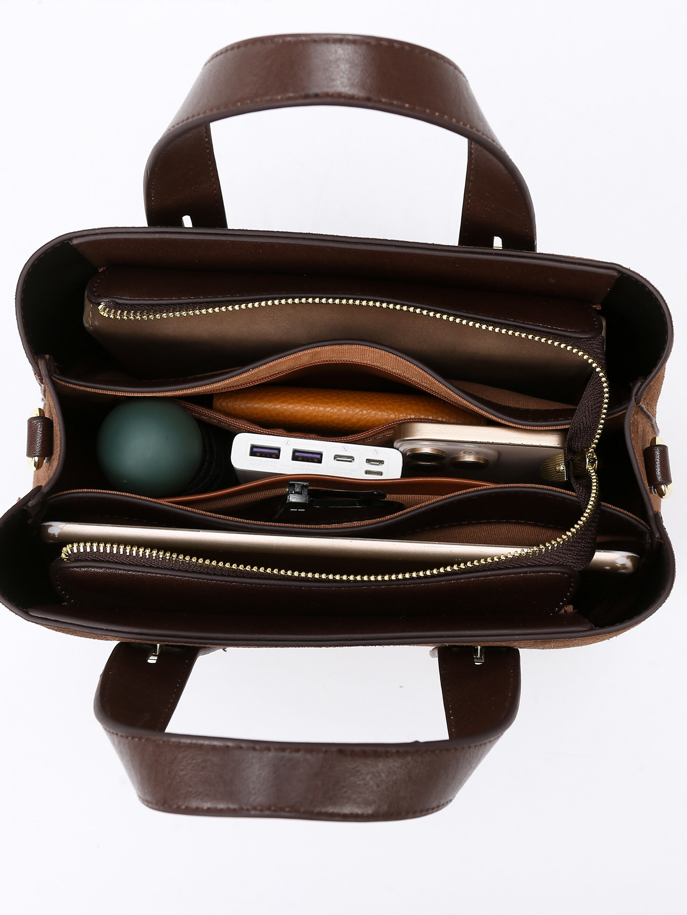 https://fulmo-img-server.com/carry-on-bag/f975d1ab-84d9-4116-b19c-06969ef2cf8f.jpg