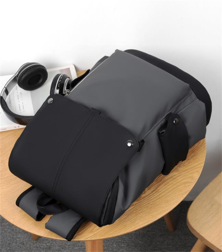 キャリーオンバッグ 大容量旅行用バックパック キャリーオン対応