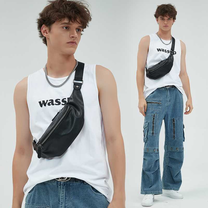 シンプル スマート ボディバッグ