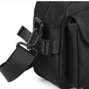 ボディバッグ撥水加工斜めがけ多収納バッグ