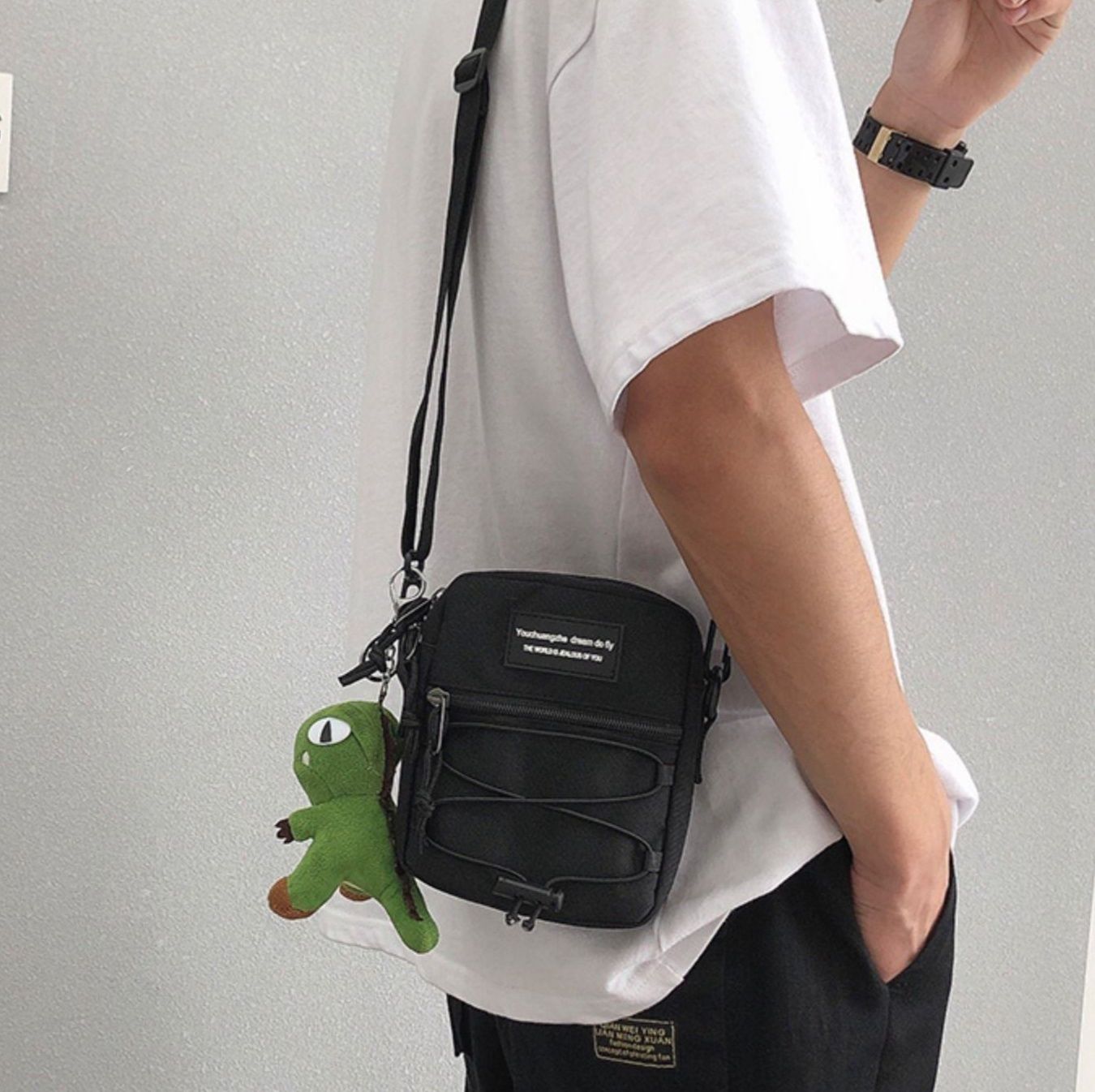 https://fulmo-img-server.com/carryfit/1787488451385_j62xhzal_4oda6i51.jpeg