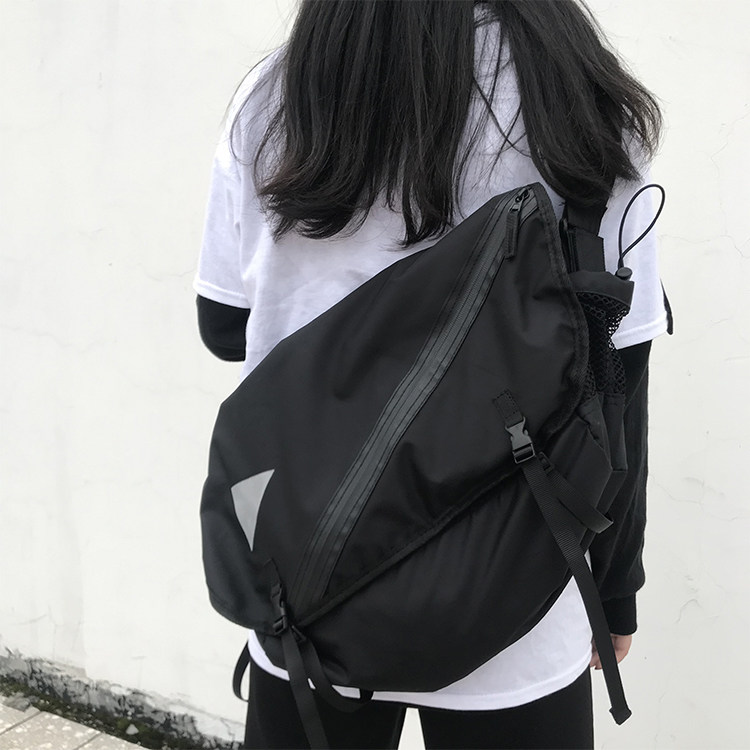 https://fulmo-img-server.com/carryfit/1d5d820e-0004-4475-bbfe-e83b58fcc485.jpg