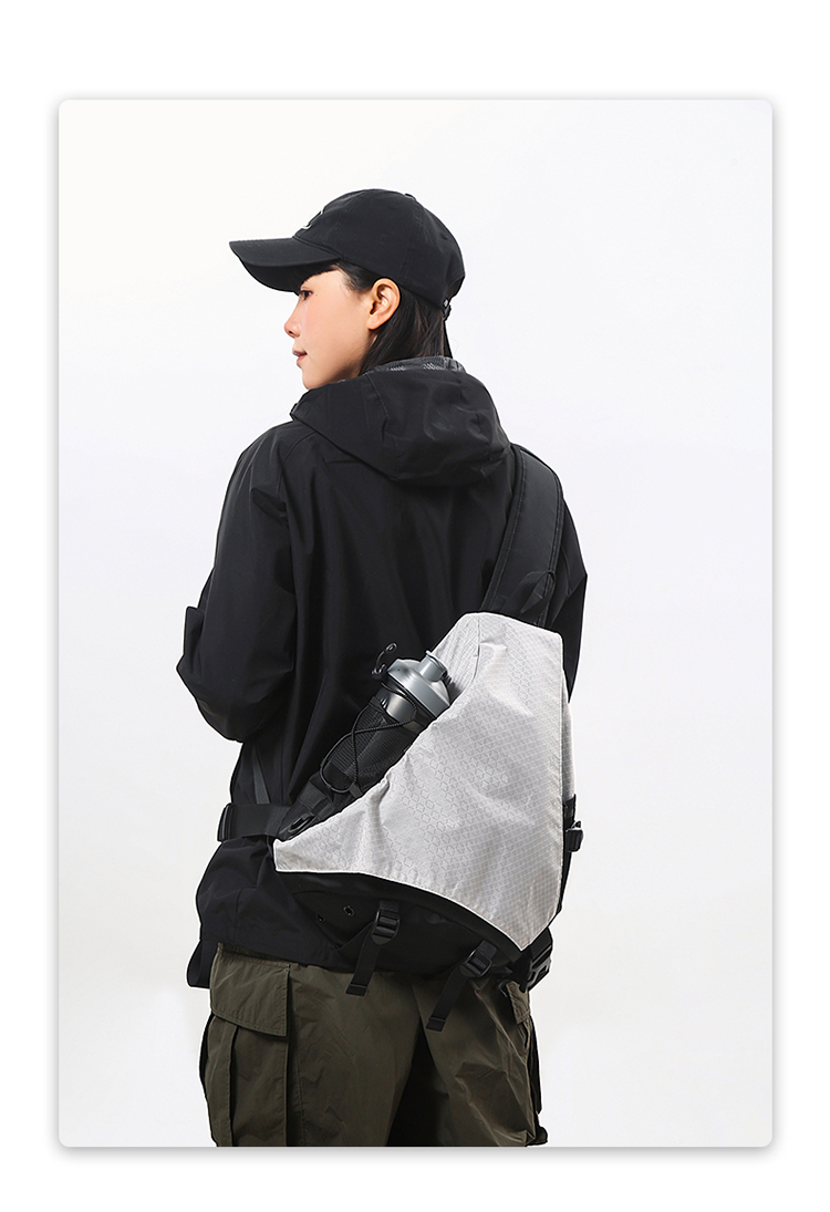 https://fulmo-img-server.com/carryfit/34e39866-5cb1-4f7b-847b-1a91db7ff110.jpg