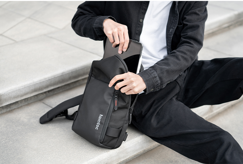 https://fulmo-img-server.com/carryfit/3c97309d-f66b-458a-aa60-d9e3c20ef5bf.jpg
